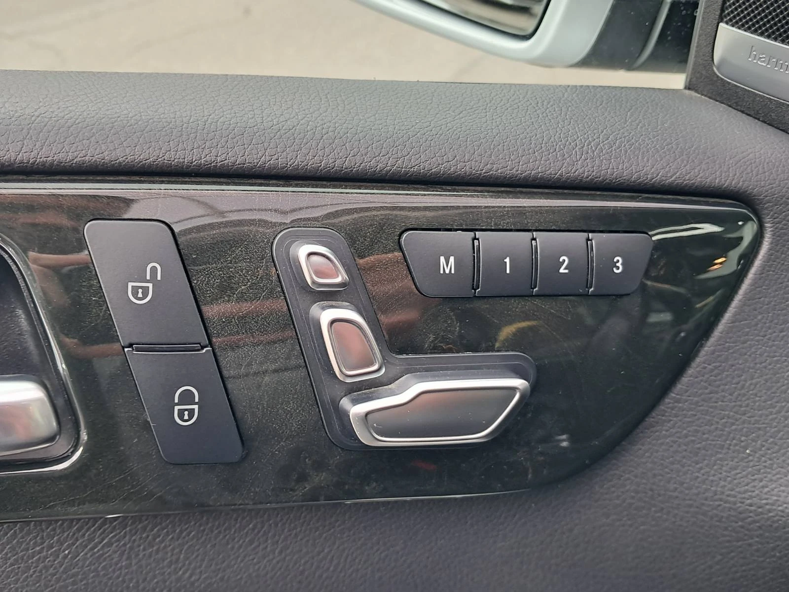 Mercedes-Benz GLE 350 4Matic, снимка 8 - Автомобили и джипове - 54039818