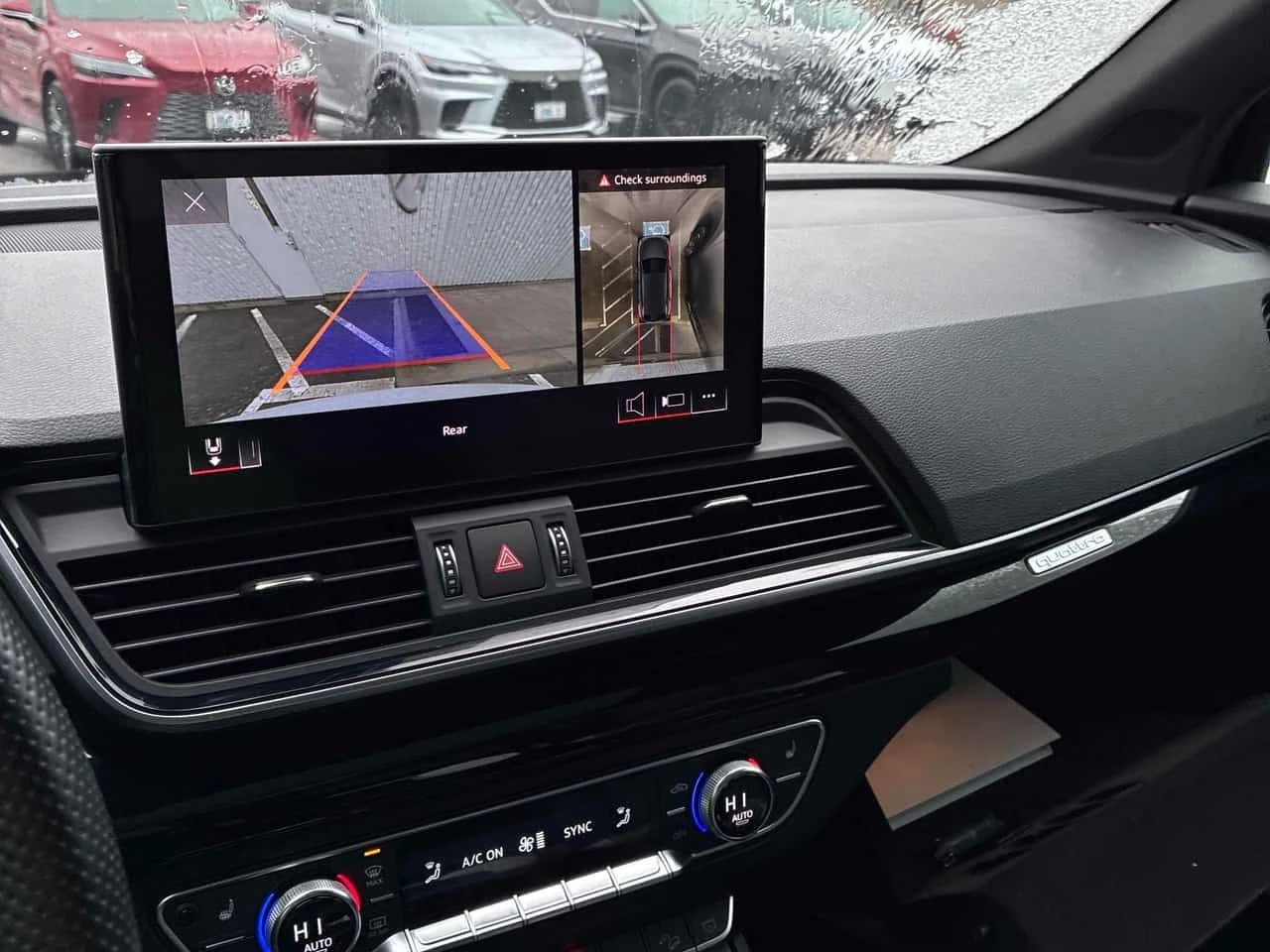 Audi Q5 * Technik * CARFAX * Дистроник * 360 Камери * , снимка 16 - Автомобили и джипове - 54047714