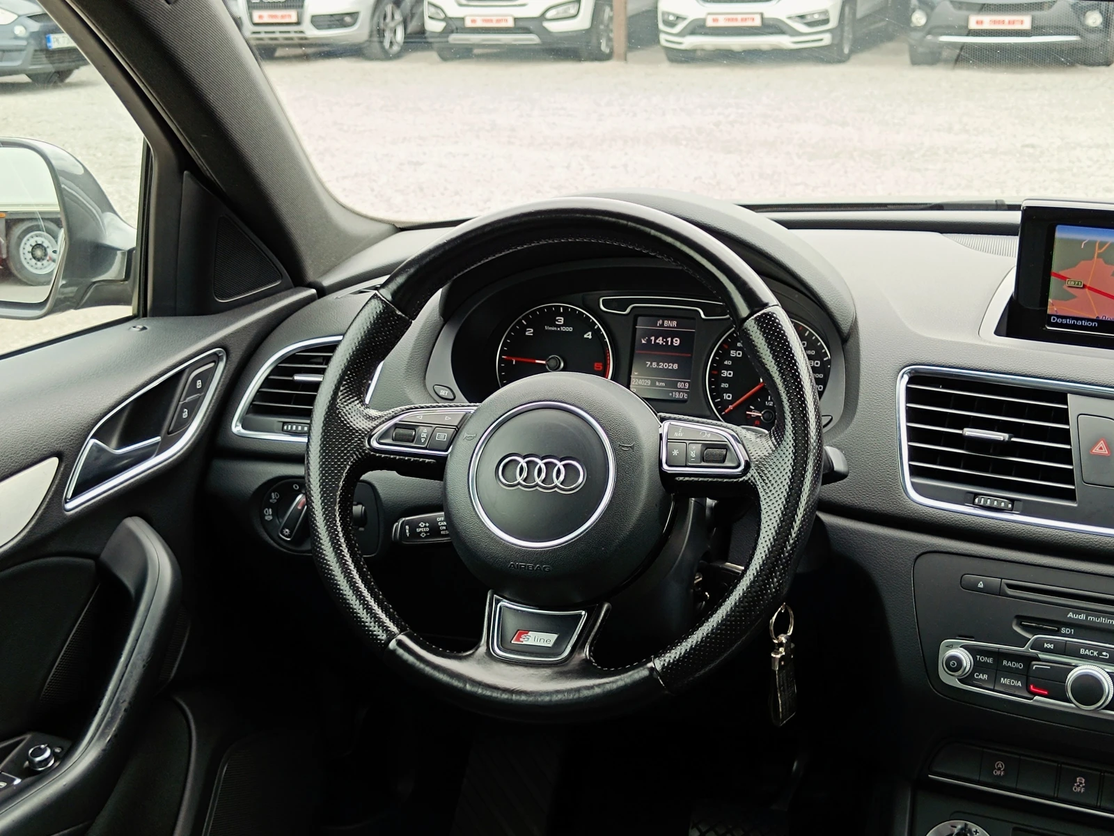 Audi Q3 2.0 TDi* Quattro* S-Line* ���������* NAVI* ������� | Mobile.bg � ����������� 12