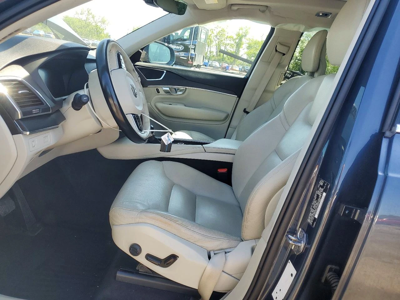 Volvo Xc90 2.0l T5 Momentum, снимка 7 - Автомобили и джипове - 54920321