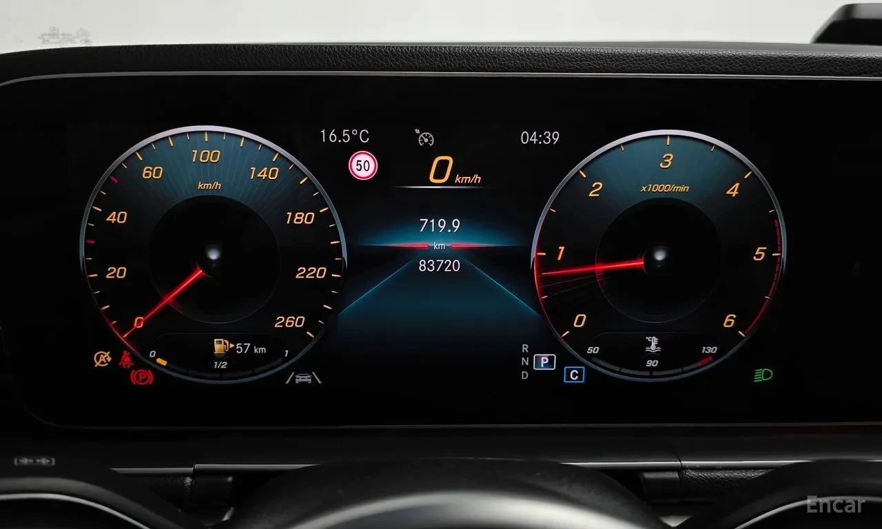 Mercedes-Benz GLE * GLE300d 4MATIC * ЦЕНА ДО БГ, снимка 9 - Автомобили и джипове - 55887034