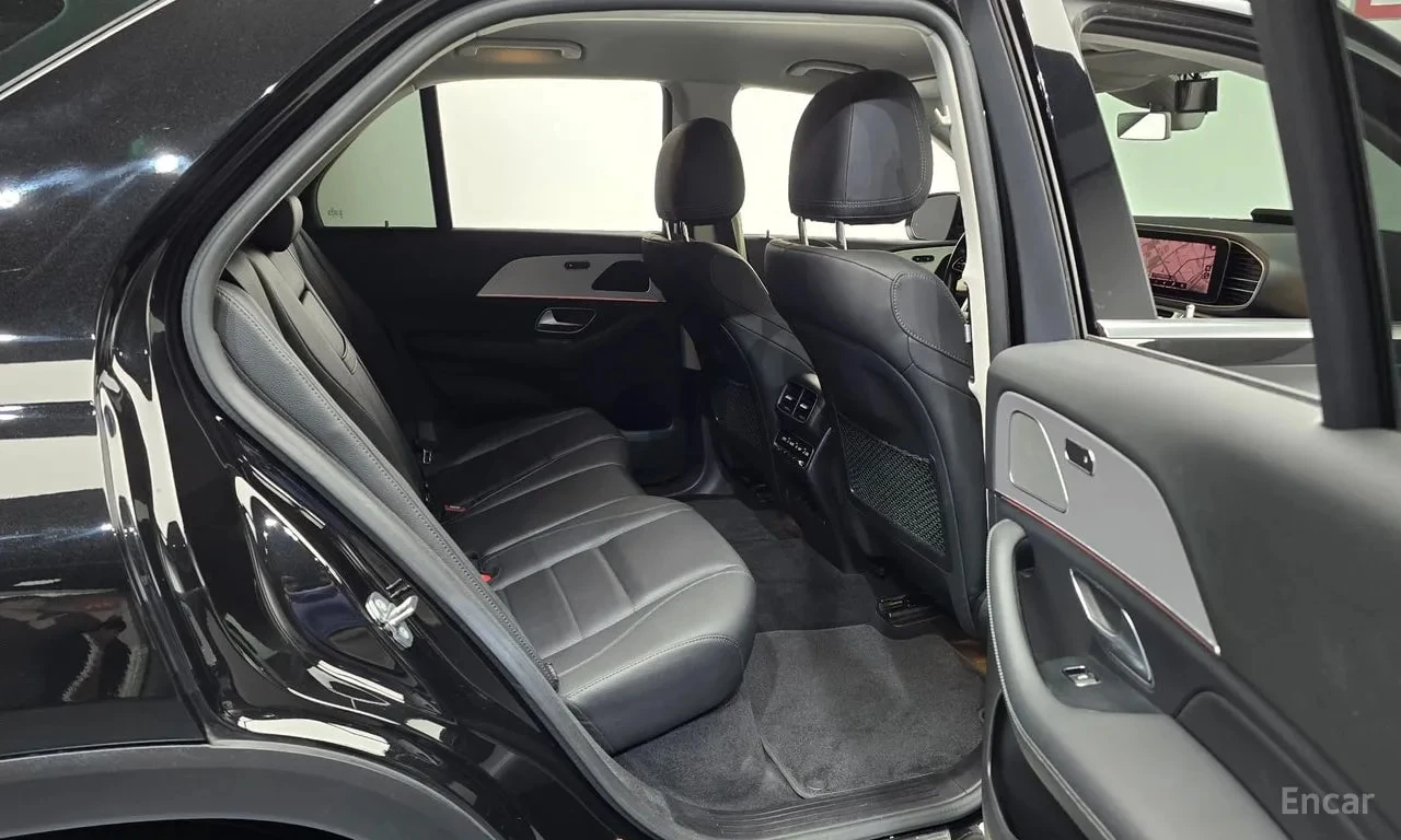 Mercedes-Benz GLE * GLE300d 4MATIC * ЦЕНА ДО БГ, снимка 15 - Автомобили и джипове - 55887034