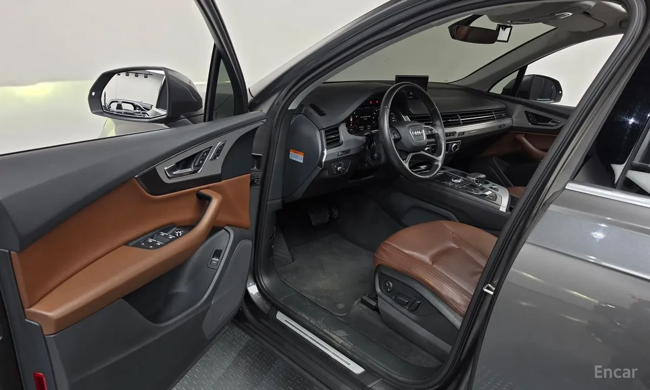 Audi Q7 45 TFSI FULL EXTRAS, снимка 8 - Автомобили и джипове - 55951332