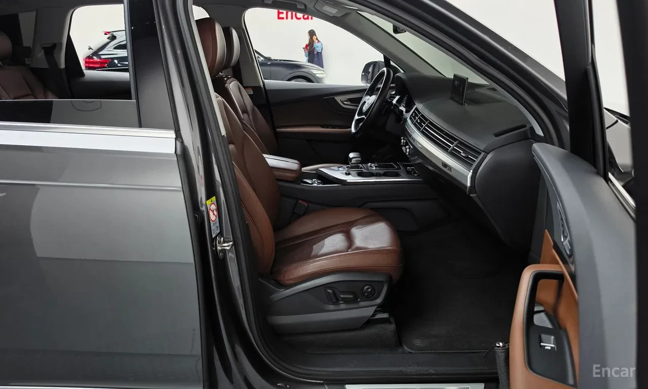 Audi Q7 45 TFSI FULL EXTRAS, снимка 7 - Автомобили и джипове - 55951332