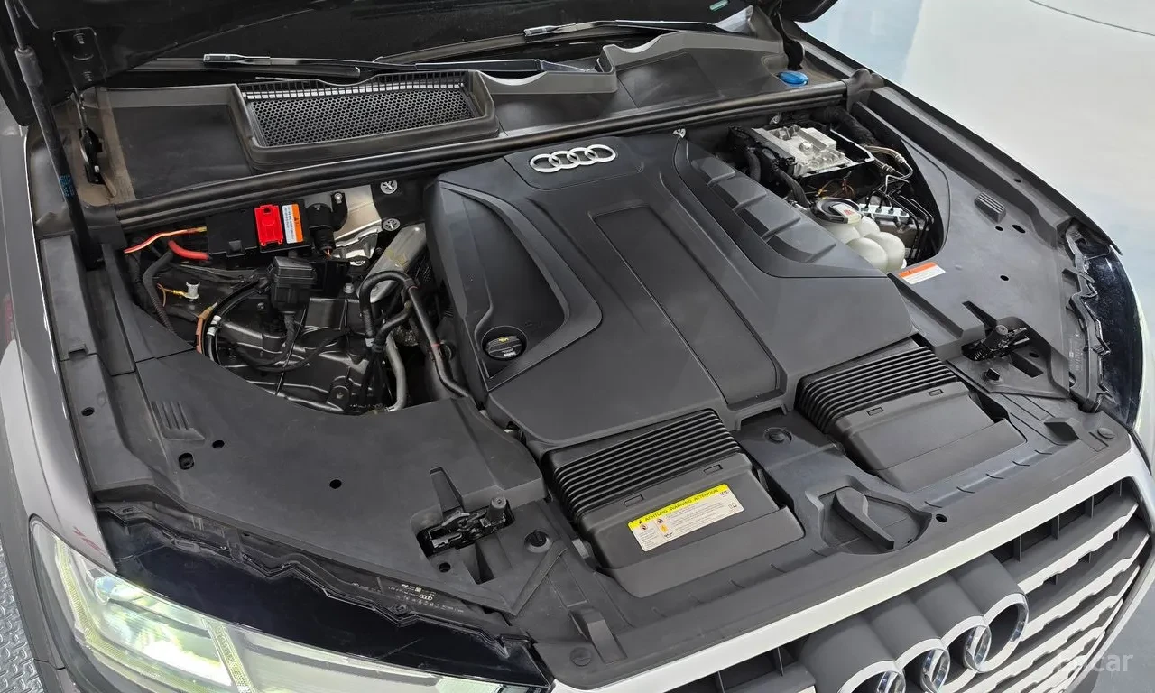 Audi Q7 45 TFSI FULL EXTRAS, снимка 16 - Автомобили и джипове - 55951332