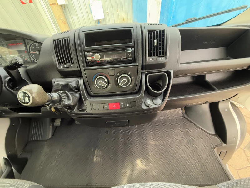 Peugeot Boxer 2.2 HDI 7 МЕСТА, снимка 9 - Бусове и автобуси - 49010713