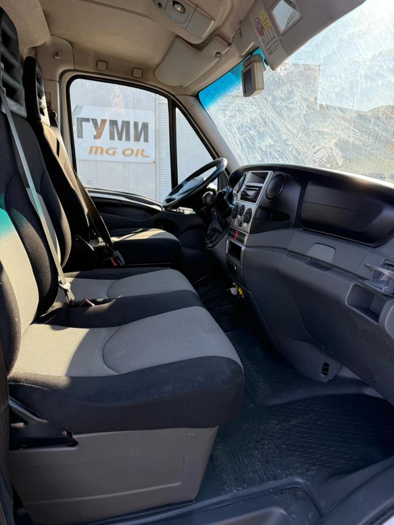 Iveco 35s13 Iveco daily 35 S 13 v, снимка 10 - Бусове и автобуси - 49390686