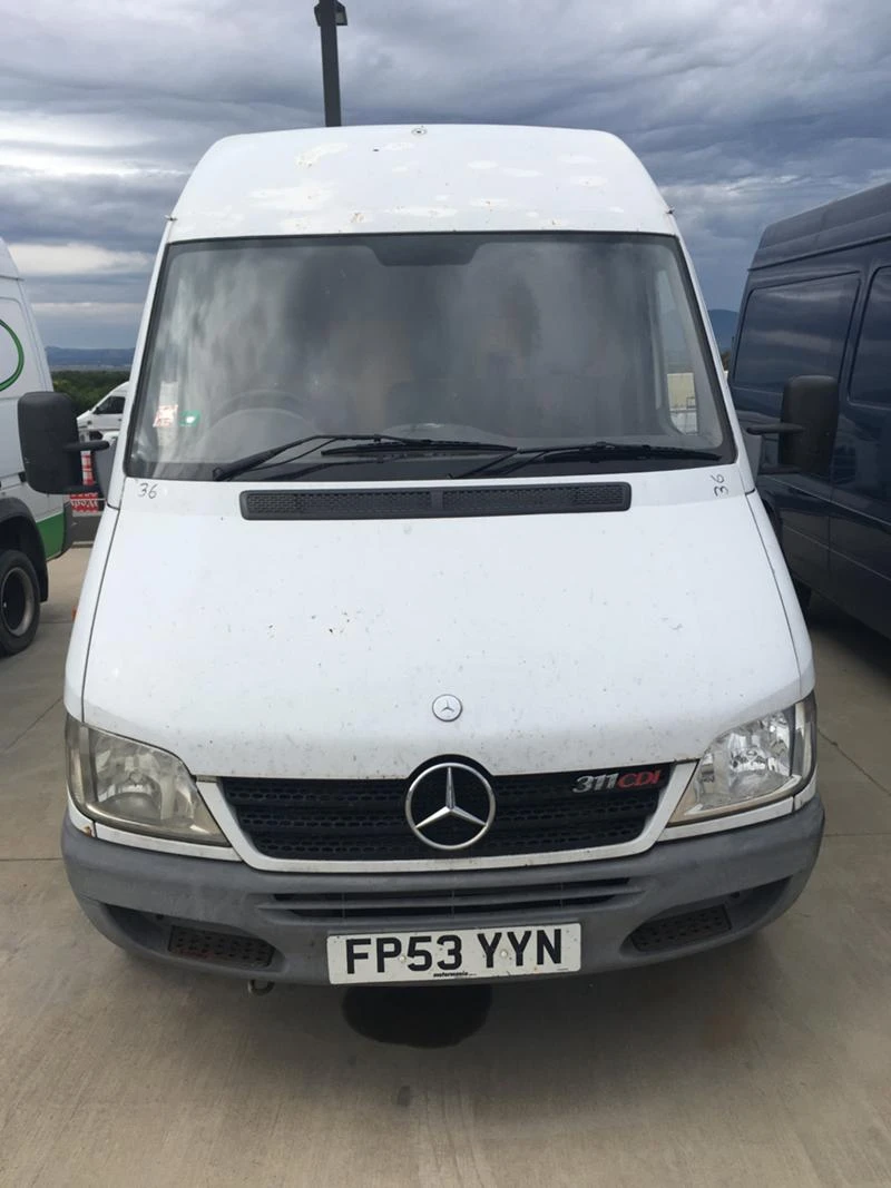 Mercedes-Benz 313 Sprinter НА ЧАСТИ, снимка 4 - Бусове и автобуси - 29549970