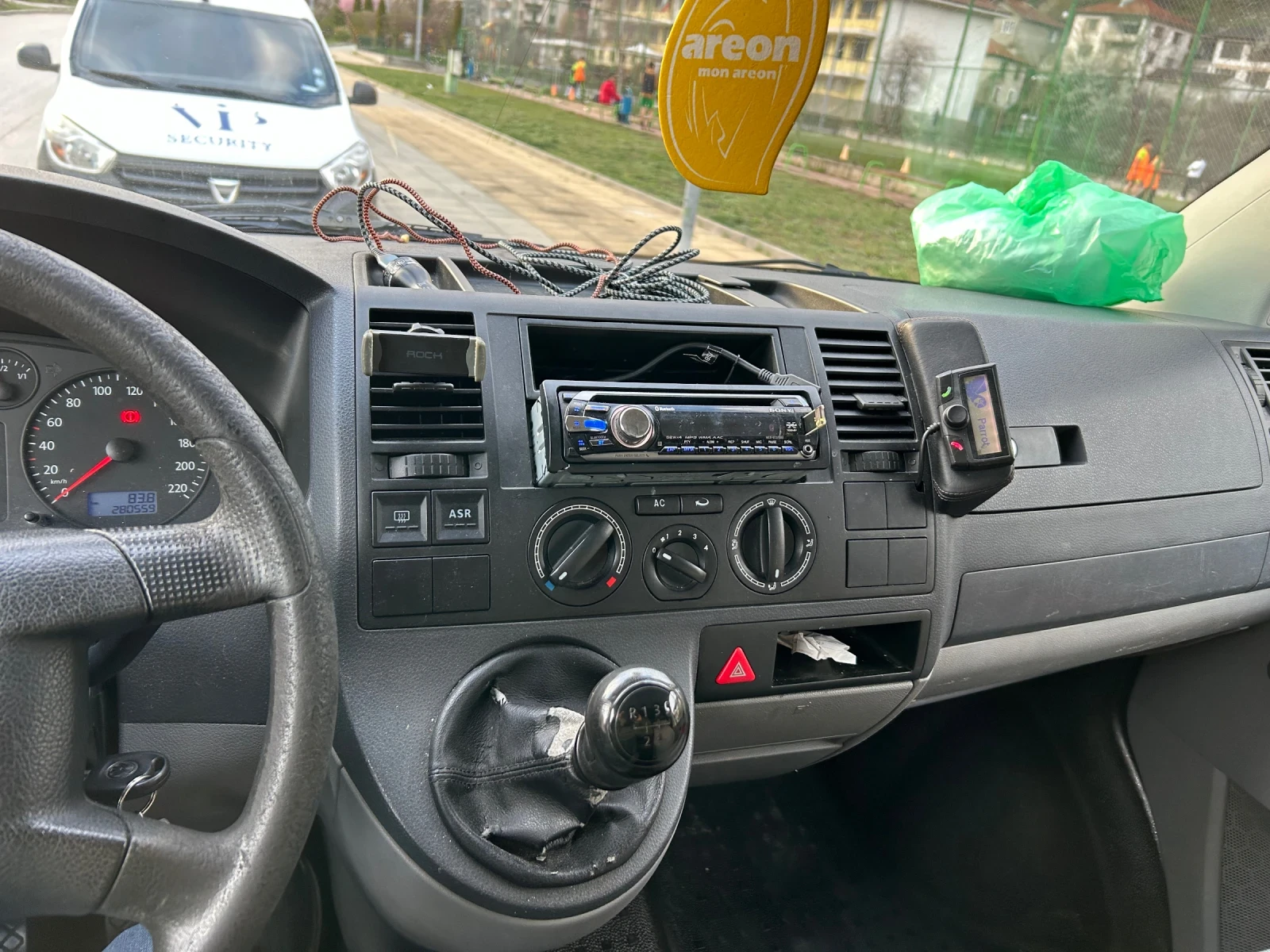 VW Transporter T5 1.9TDi 105HP - изображение 5