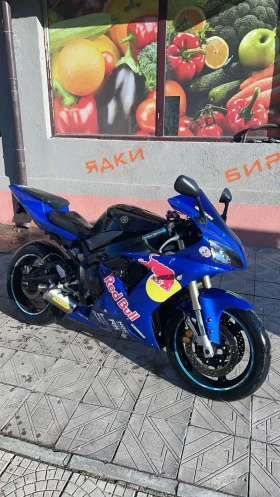  Yamaha YZF-R1