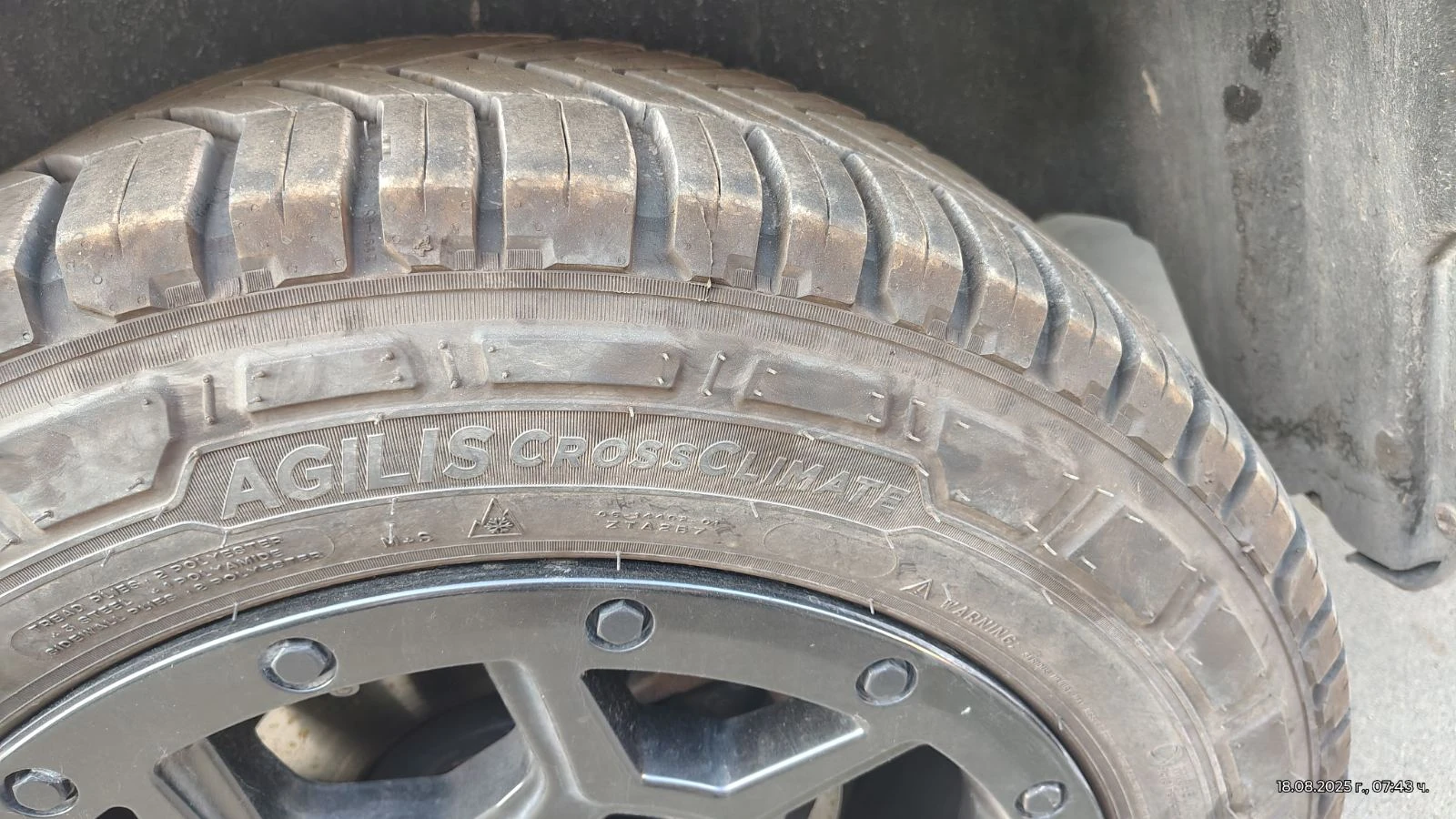 ���� 235/60R17 | Mobile.bg � ����������� 1