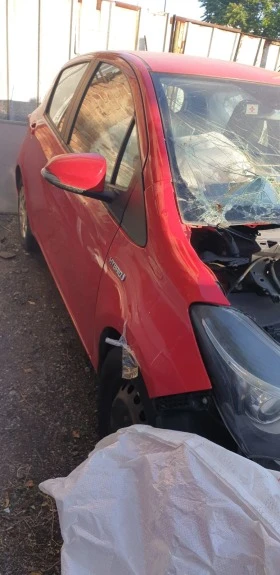 Toyota Yaris, снимка 3