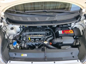Hyundai Ix20 1.6i 16v Automatik, снимка 17