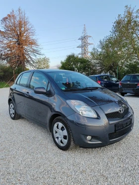 Обява за продажба на Toyota Yaris 1.3, 100к.с. ~8 500 лв. - изображение 1