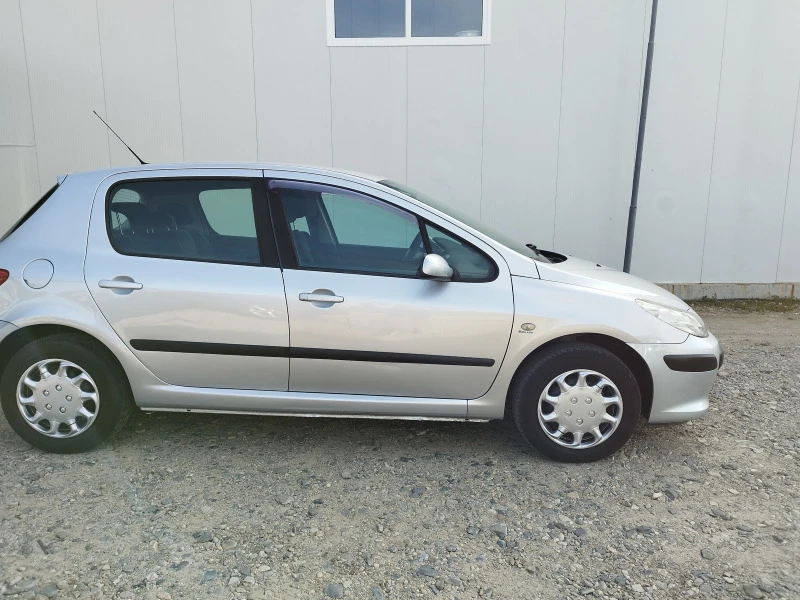 Peugeot 307 1.6 HDI FACELIFT, снимка 4 - Автомобили и джипове - 42441679