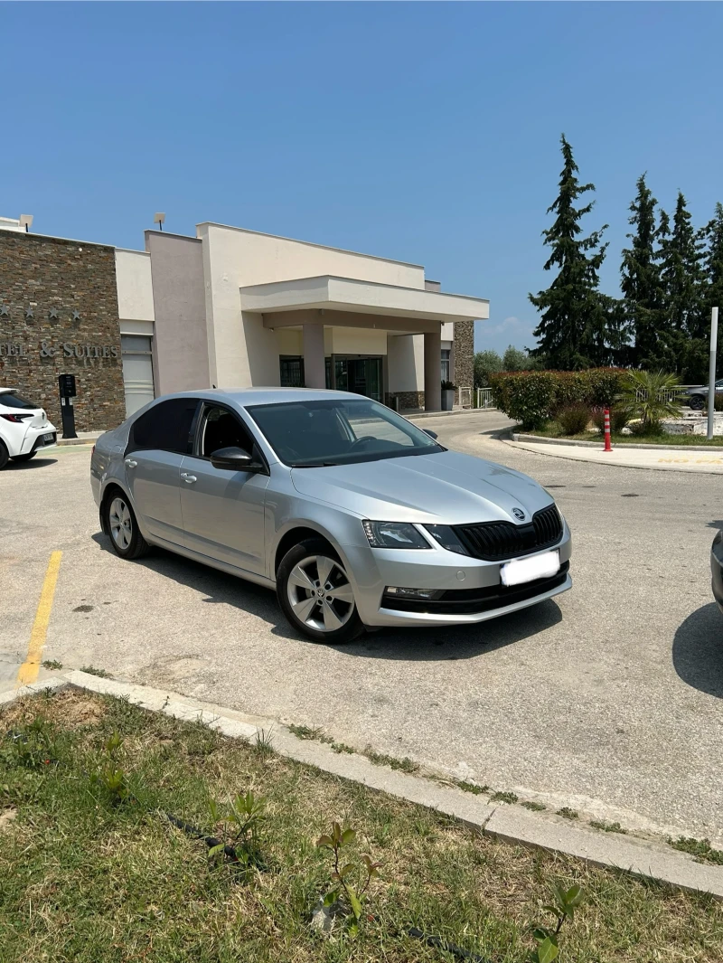 Skoda Octavia, снимка 4 - Автомобили и джипове - 52482627