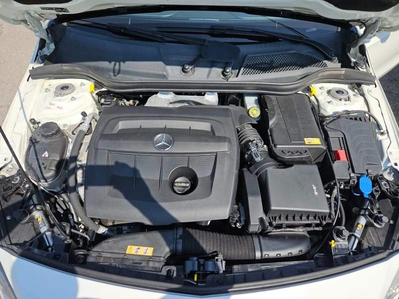 Mercedes-Benz A 180 CDI/AMG/BLACK FRIDAY/LED/КОЖА/NAVI/БЛУТУТ/EURO 5B, снимка 8 - Автомобили и джипове - 51430652