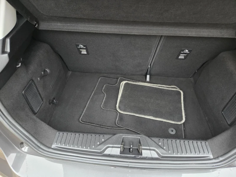 Ford Fiesta, снимка 8 - Автомобили и джипове - 52578100