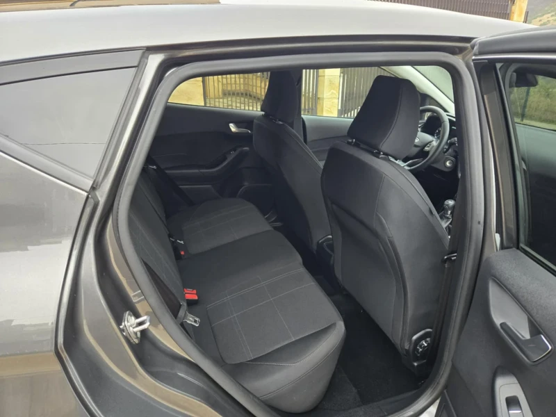 Ford Fiesta, снимка 7 - Автомобили и джипове - 52578100