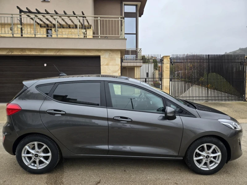 Ford Fiesta, снимка 5 - Автомобили и джипове - 52578100