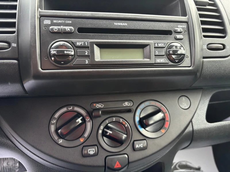 Nissan Note 1.4 БЕНЗИН ГАЗ, снимка 13 - Автомобили и джипове - 52728330