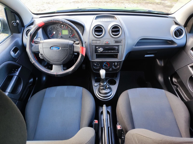 Ford Fiesta 1.3i 75к.с. Facelift Euro4, снимка 10 - Автомобили и джипове - 52852227