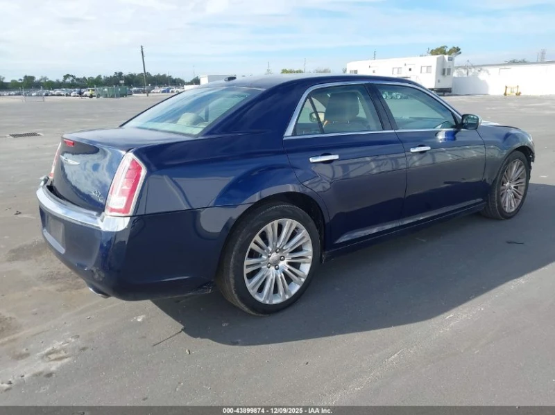 Chrysler 300c 3.6L V-6 DOHC, VVT, 292HP Rear Wheel Drive, снимка 9 - Автомобили и джипове - 52915306