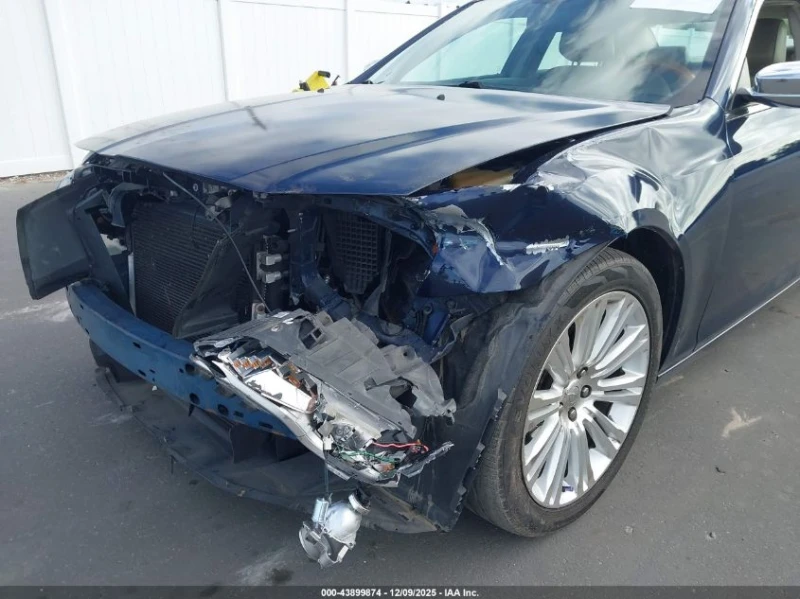 Chrysler 300c 3.6L V-6 DOHC, VVT, 292HP Rear Wheel Drive, снимка 11 - Автомобили и джипове - 52915306