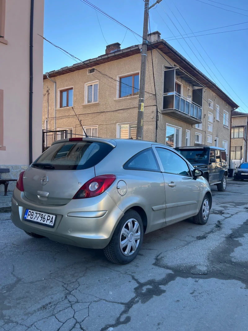 Opel Corsa, снимка 3 - Автомобили и джипове - 52931701