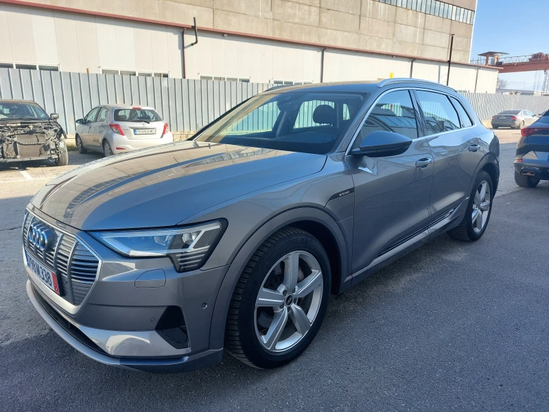 Audi E-Tron 50 QUATRO, снимка 2 - Автомобили и джипове - 53274629
