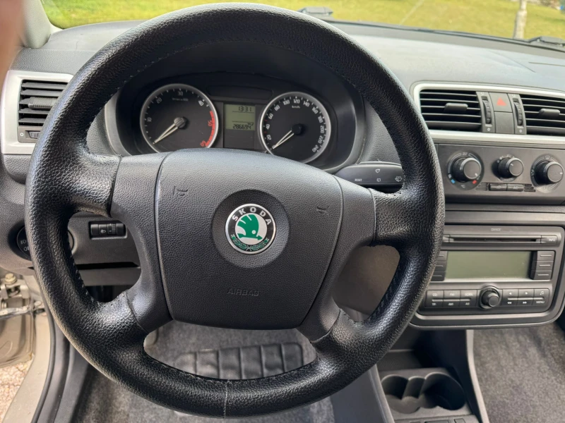 Skoda Fabia 1.9 TDI 105 к.с., снимка 11 - Автомобили и джипове - 53403161