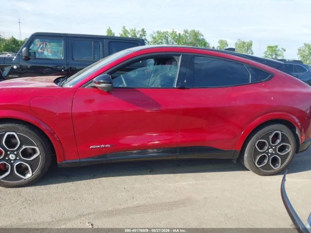 Ford Mustang Mach-E GT AWD, снимка 8 - Автомобили и джипове - 55127050