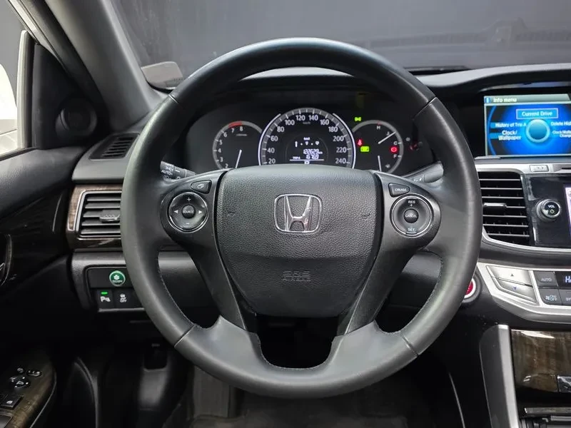 Honda Accord Accord 2.4 9Th Generation, снимка 13 - Автомобили и джипове - 55841471