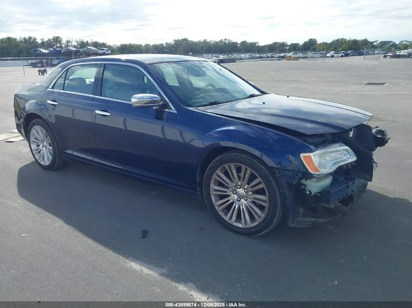 Chrysler 300c 3.6L V-6 DOHC, VVT, 292HP Rear Wheel Drive, снимка 1