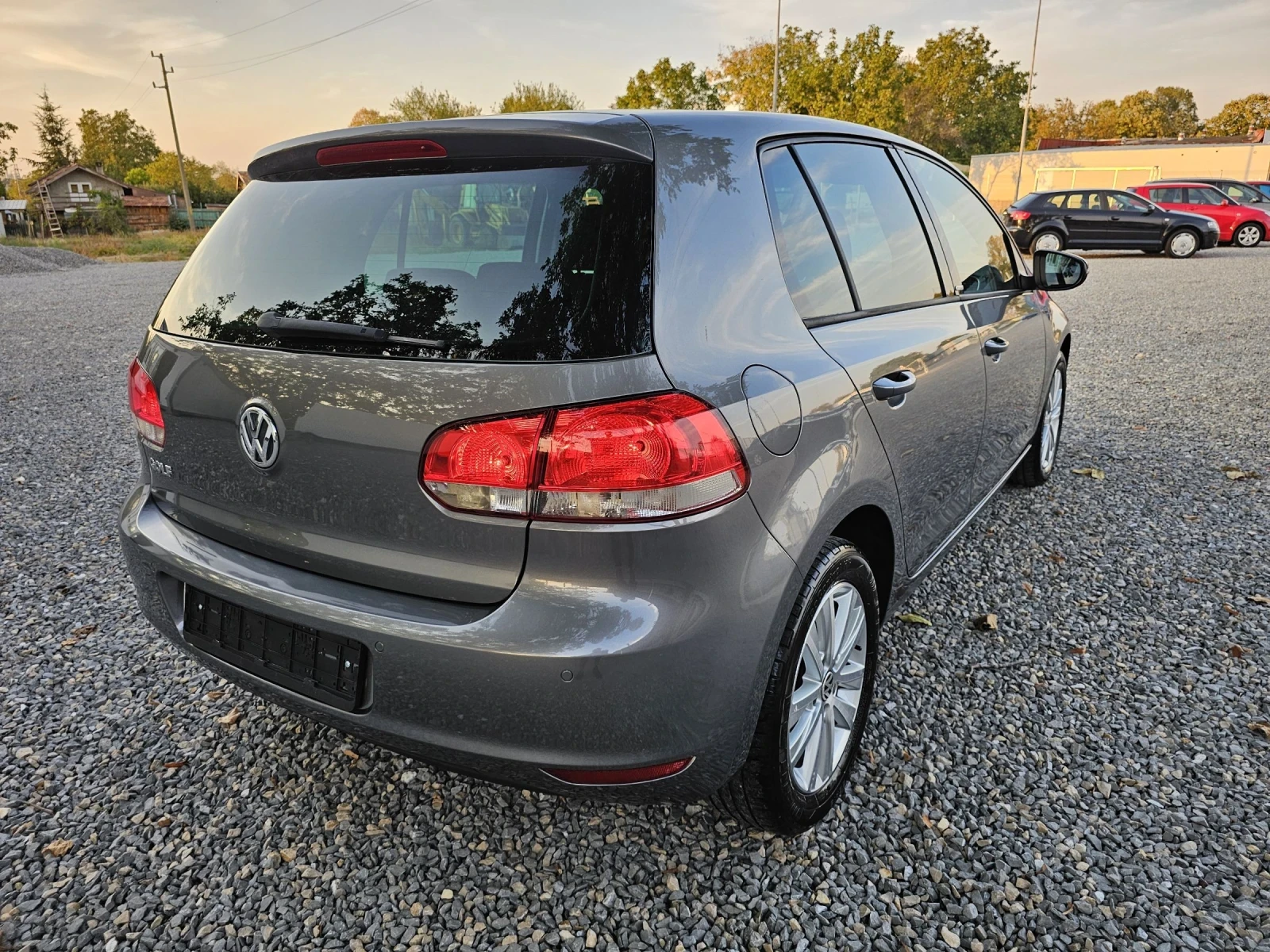 VW Golf 1.4i Navi Style TOP - изображение 4