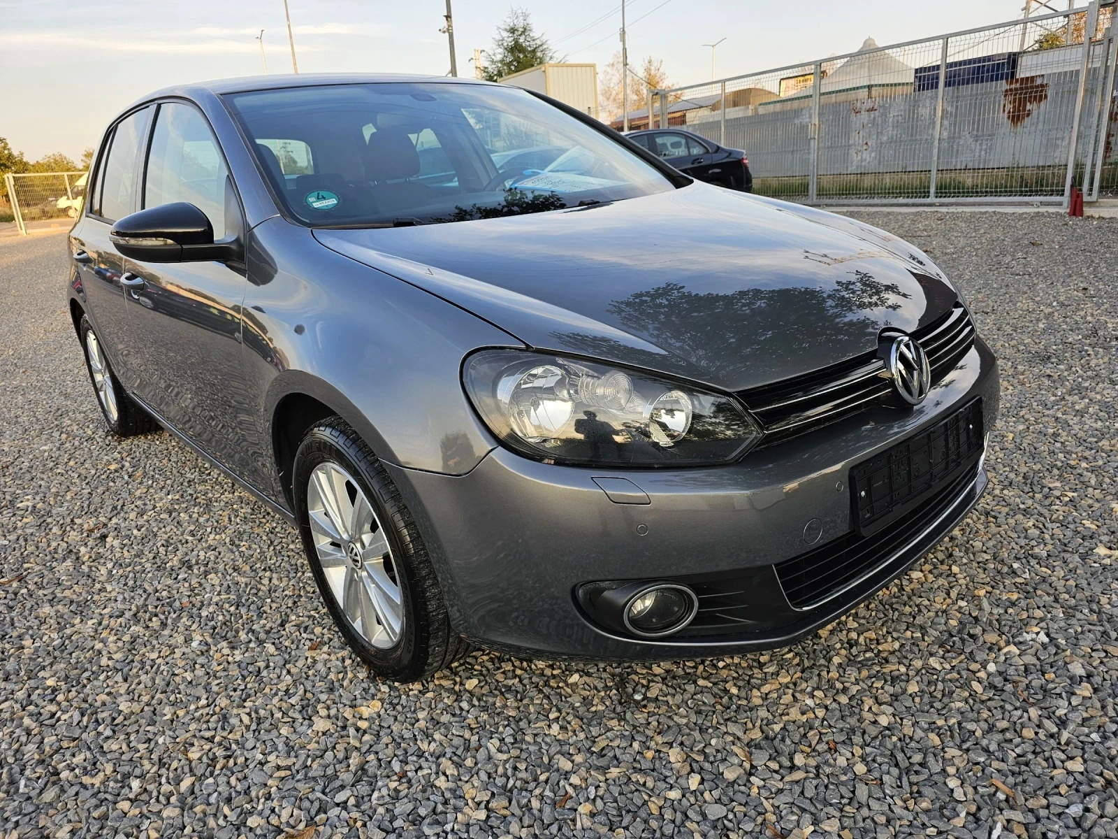 VW Golf 1.4i Navi Style TOP - изображение 3