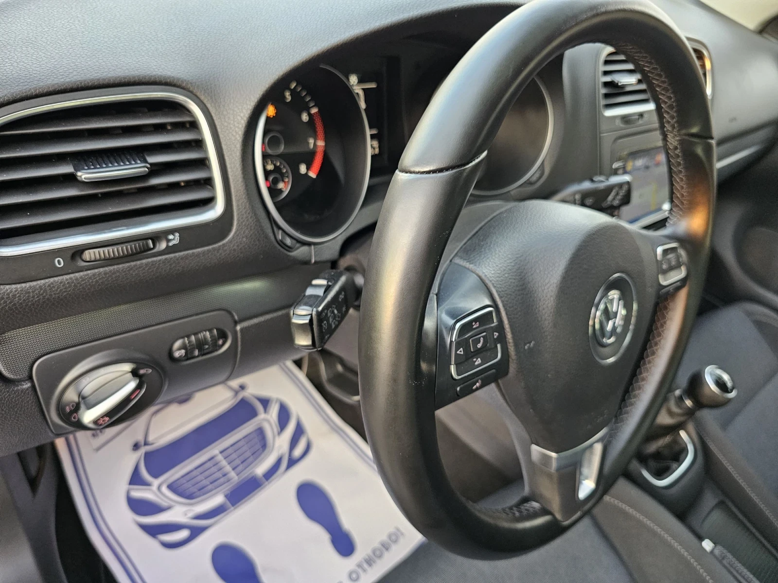 VW Golf 1.4i Navi Style TOP - изображение 10