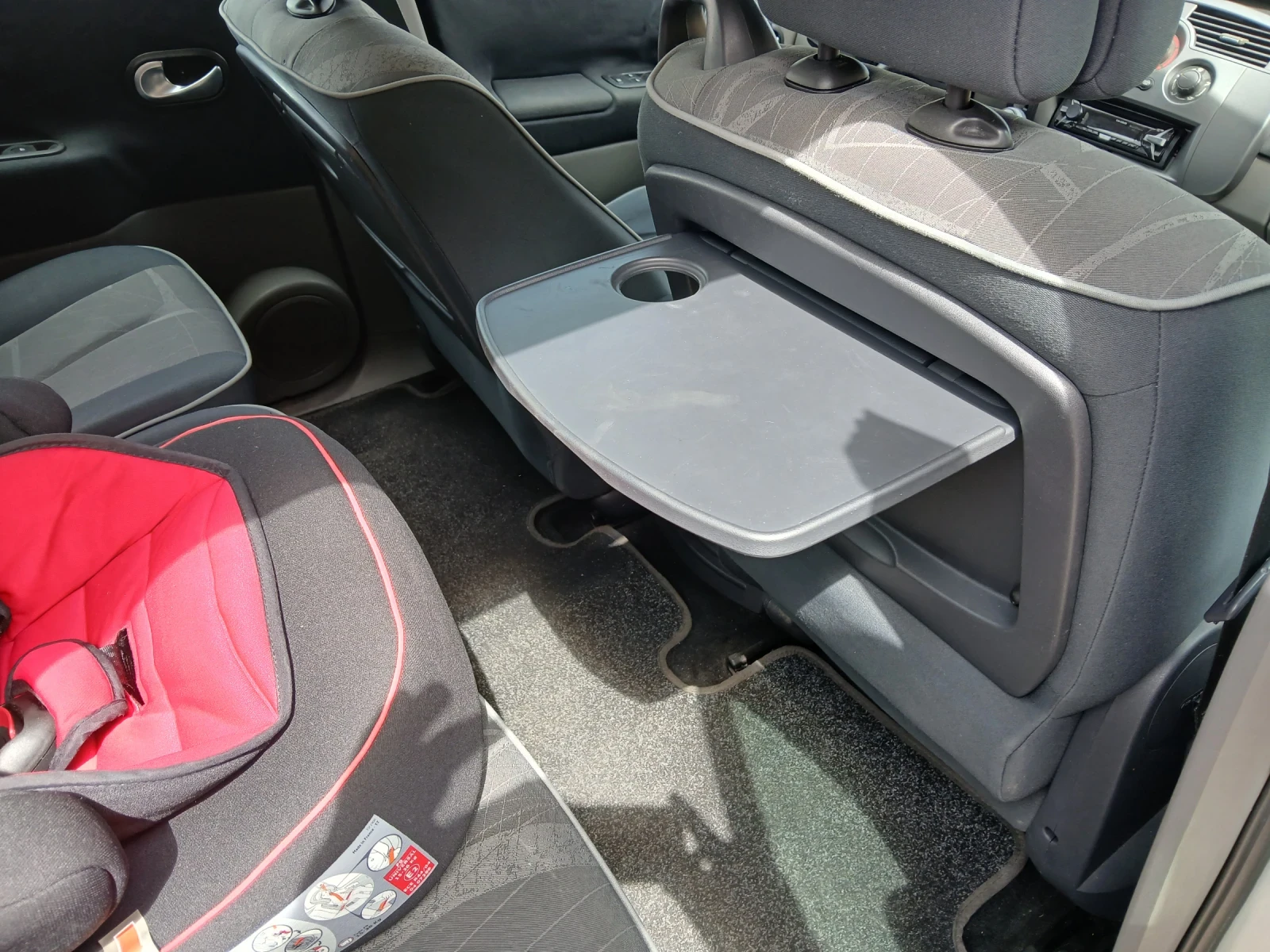 Renault Scenic Миниван - изображение 9