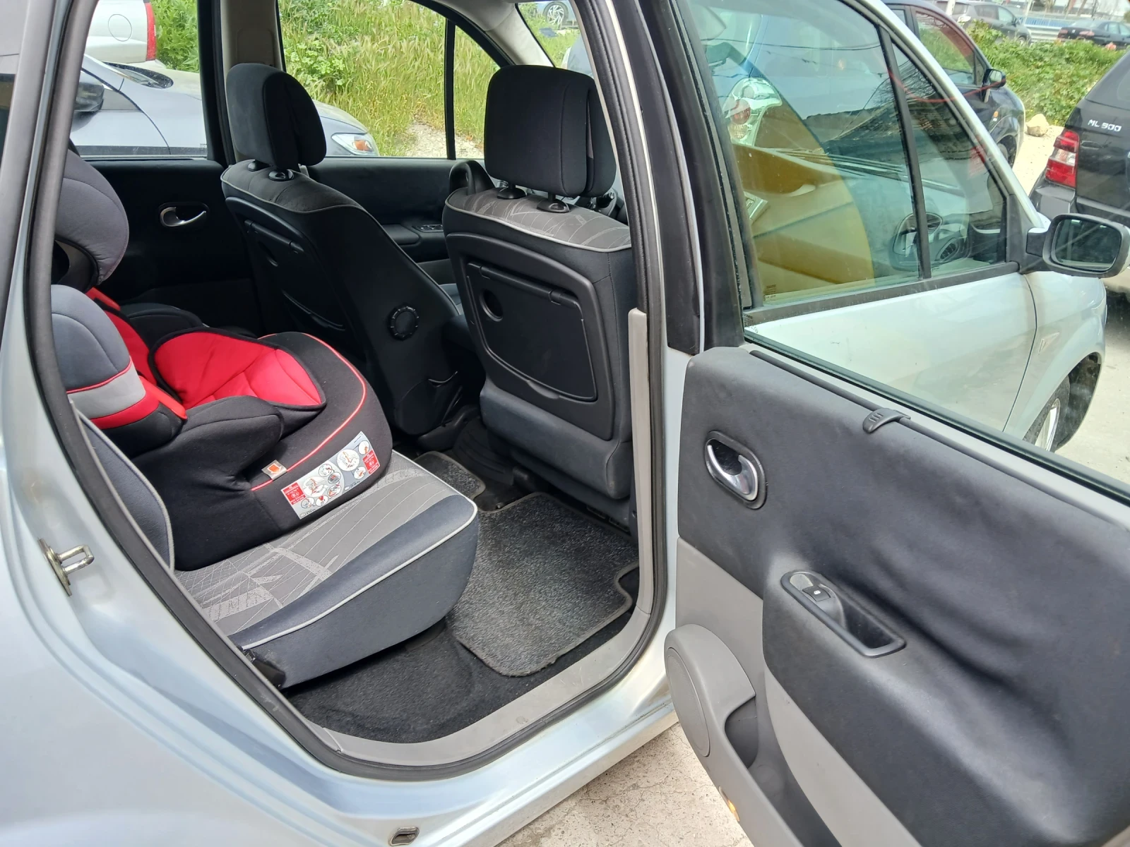 Renault Scenic  - изображение 9