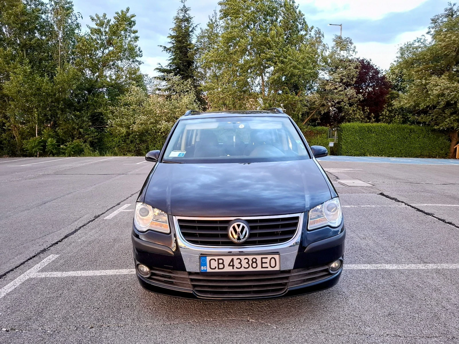 VW Touran 2.0 Ecofuel - изображение 2
