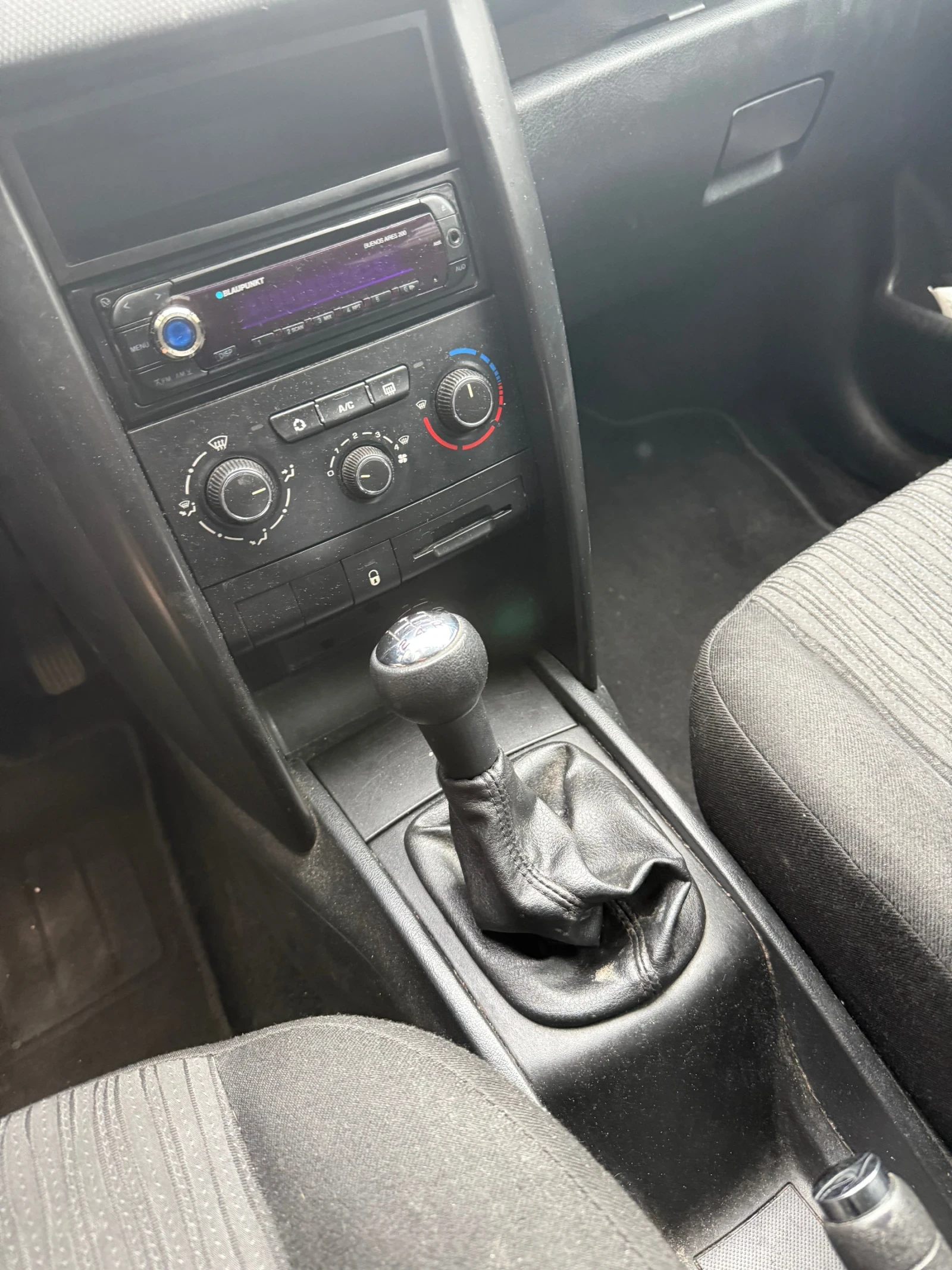 Peugeot 207  - изображение 8