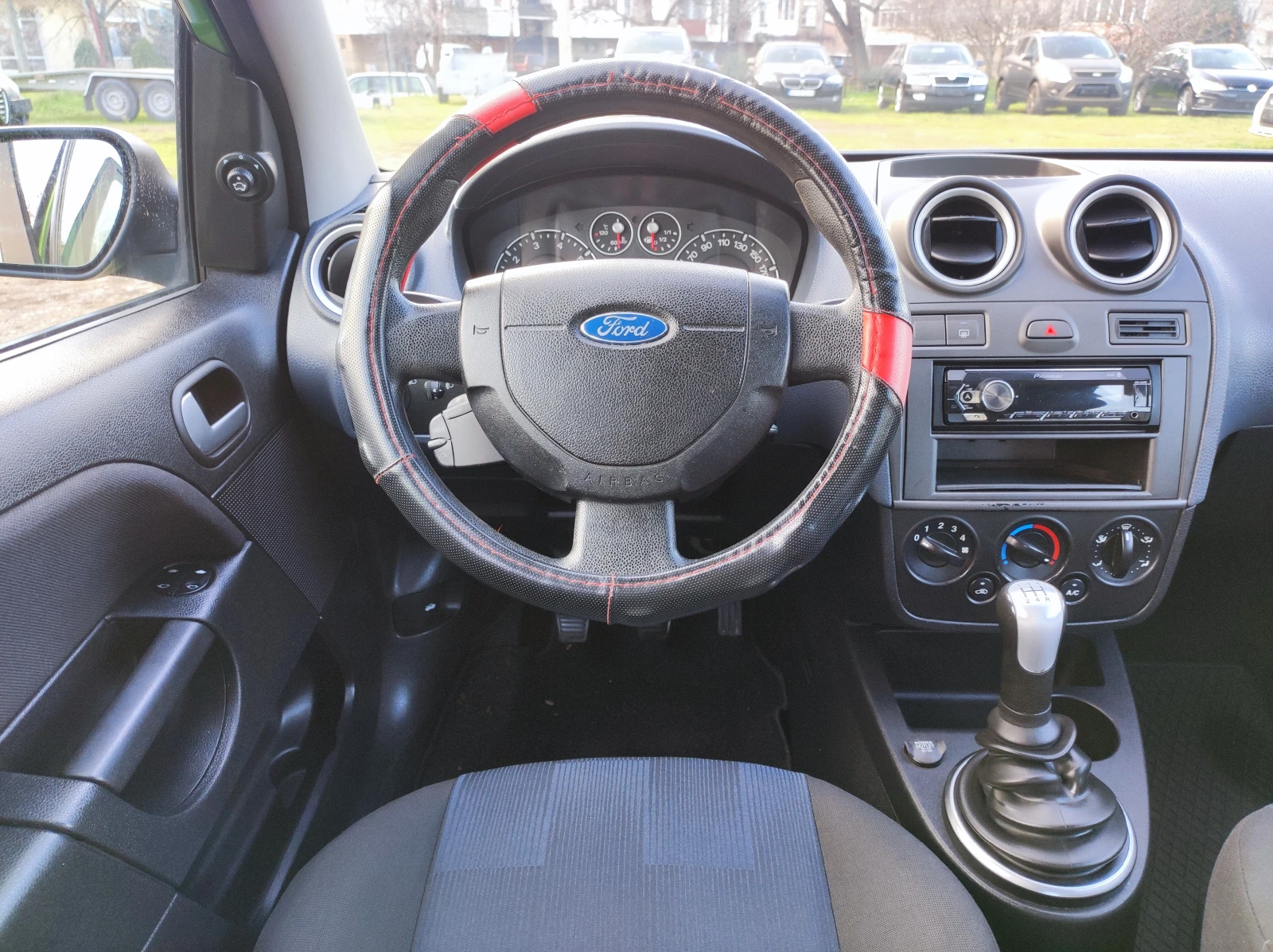 Ford Fiesta 1.3i 75�.�. Facelift Euro4 | Mobile.bg � ����������� 11