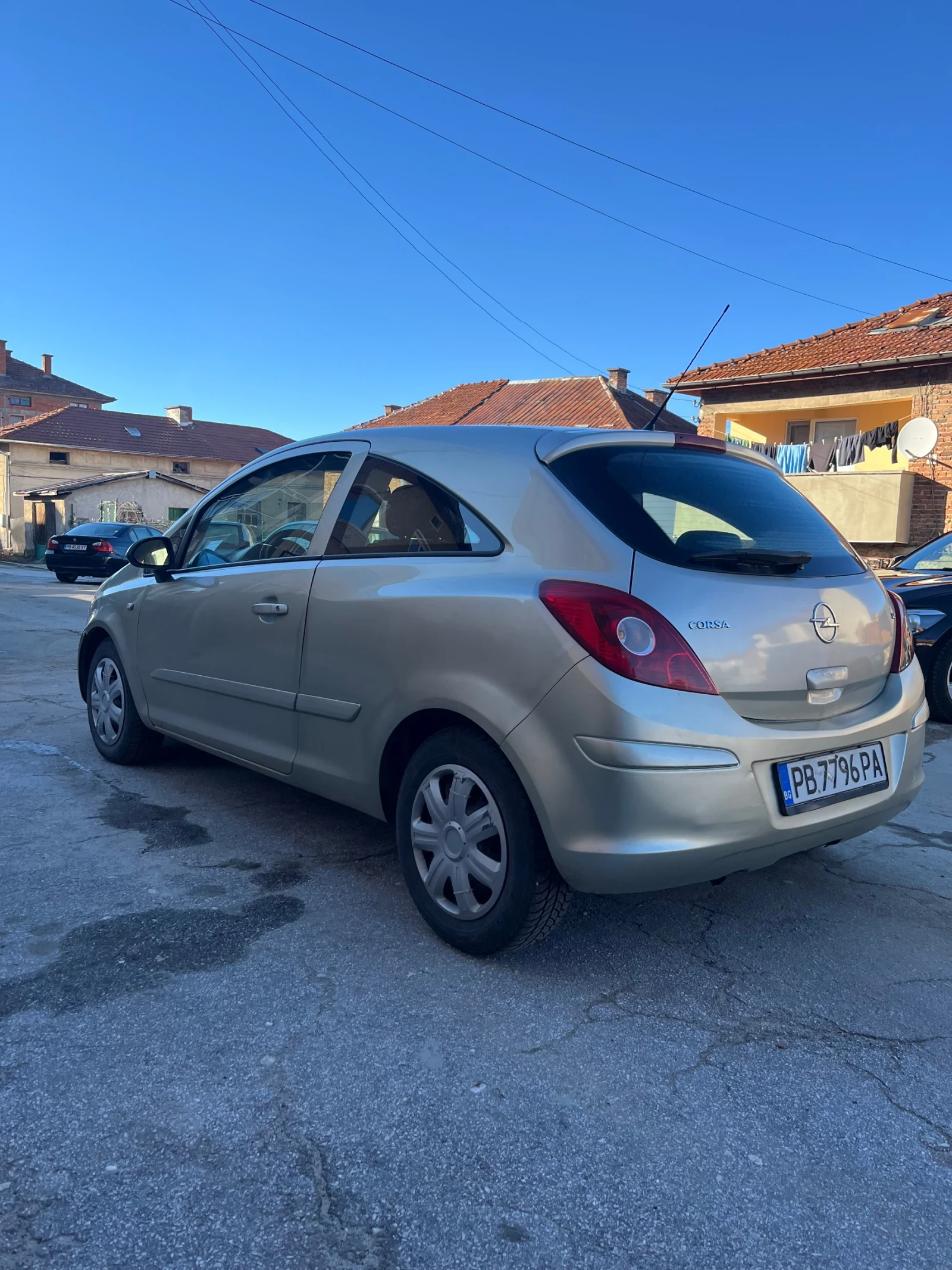 Opel Corsa  - изображение 4