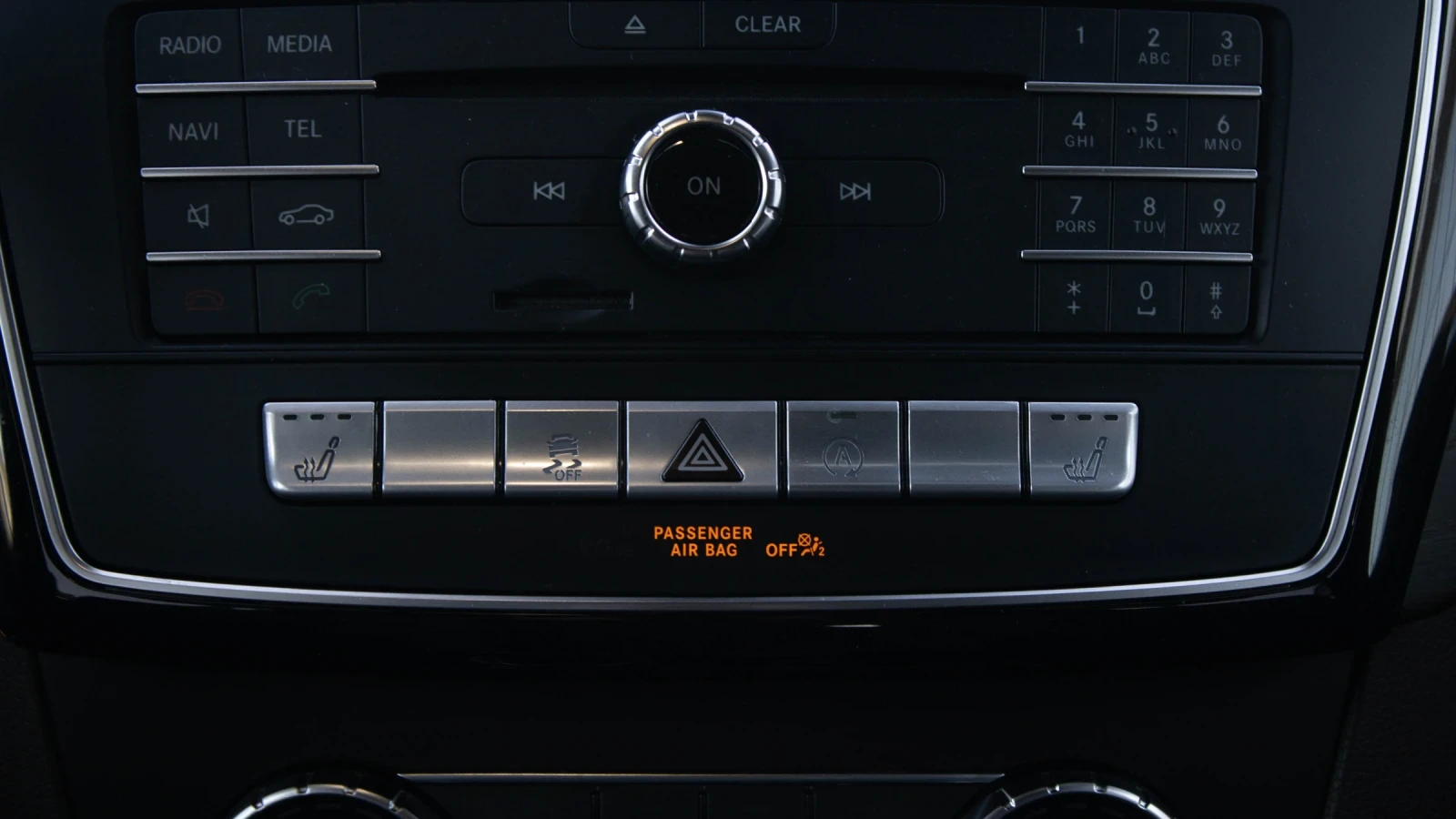 Mercedes-Benz GLS 450, снимка 11 - Автомобили и джипове - 53664710