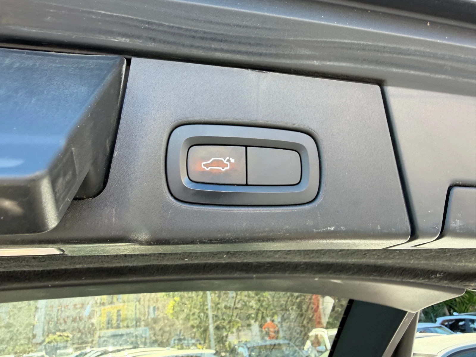 Volvo V90 Cross Country Panorama ! Podgrev ! Camer 360  ! Digital 4x4, снимка 15 - Автомобили и джипове - 54084265