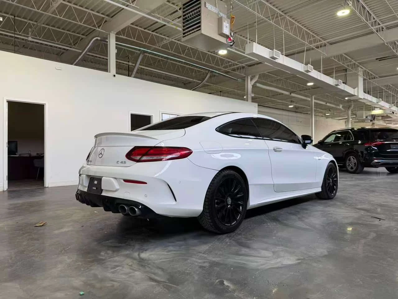 Mercedes-Benz C 43 AMG CARFAX, снимка 11 - Автомобили и джипове - 54156133