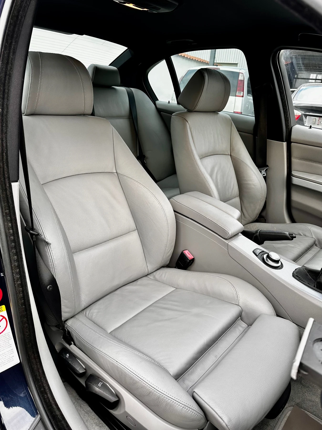 BMW 330 M/X-drive/231/FULL, снимка 12 - Автомобили и джипове - 54159956