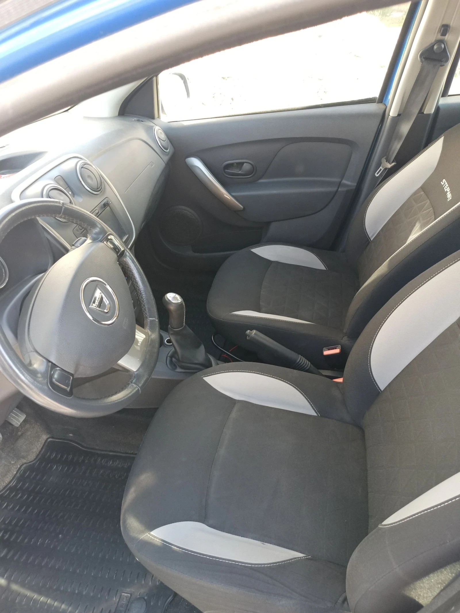 Dacia Sandero Stepway 118000km реални, снимка 7 - Автомобили и джипове - 54245748