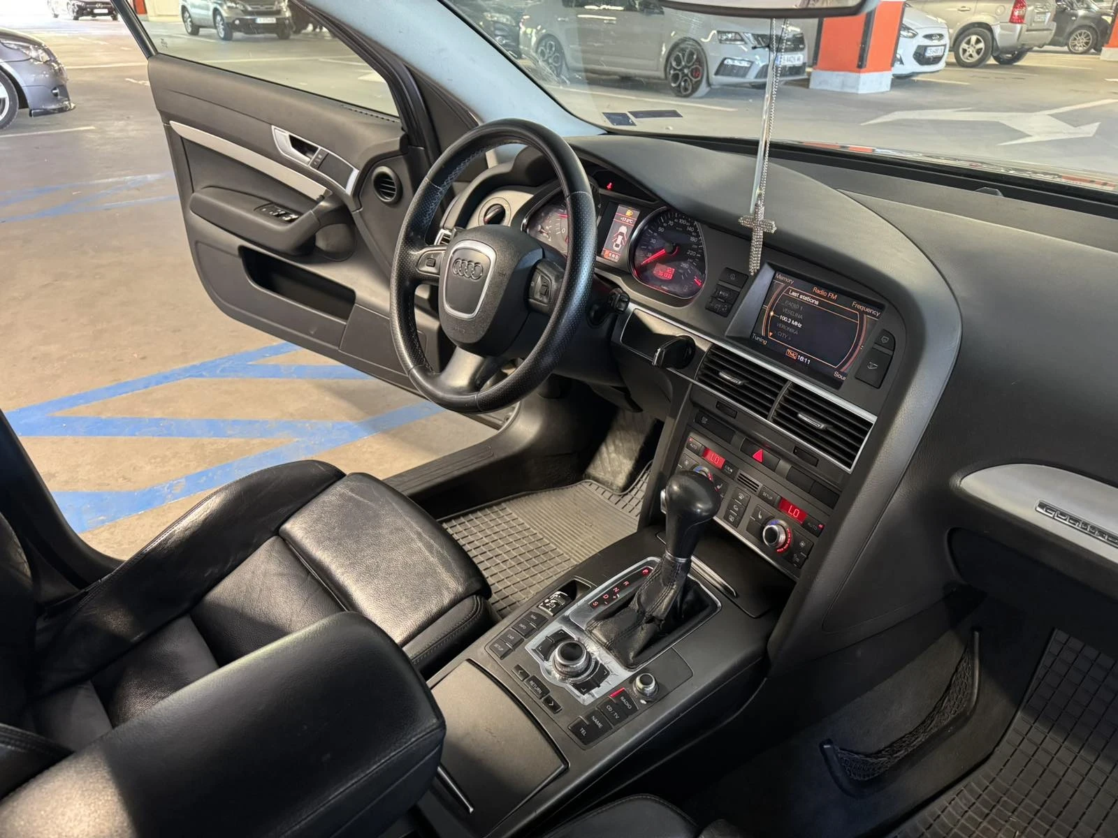 Audi A6, снимка 12 - Автомобили и джипове - 54343552