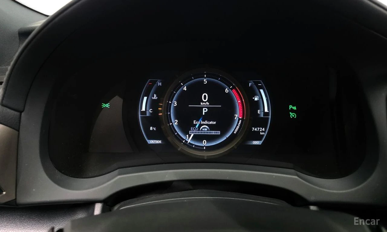 Lexus RC 200t F* SPORT* ПОДГРЕВ* ОБДУХВАНЕ* КАМЕРА* КЕЙЛЕС* , снимка 13 - Автомобили и джипове - 54581076